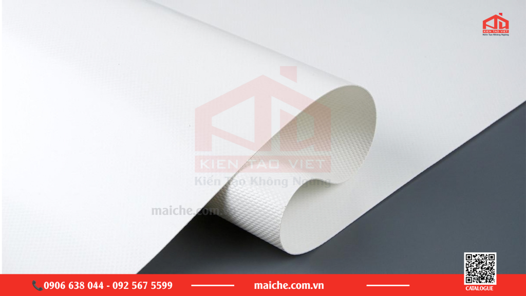 Chất liệu bạt PVC cao cấp và hệ khung thép ray trượt chắc chắn chịu lực tốt 