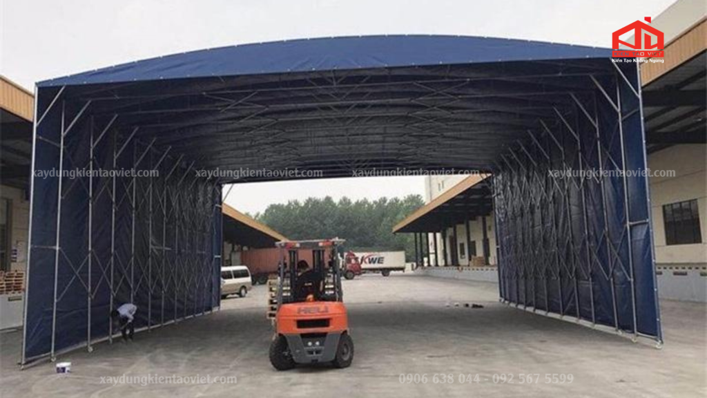 Mái che di động cho khu vực bốc xếp hàng hóa tại nhà máy.